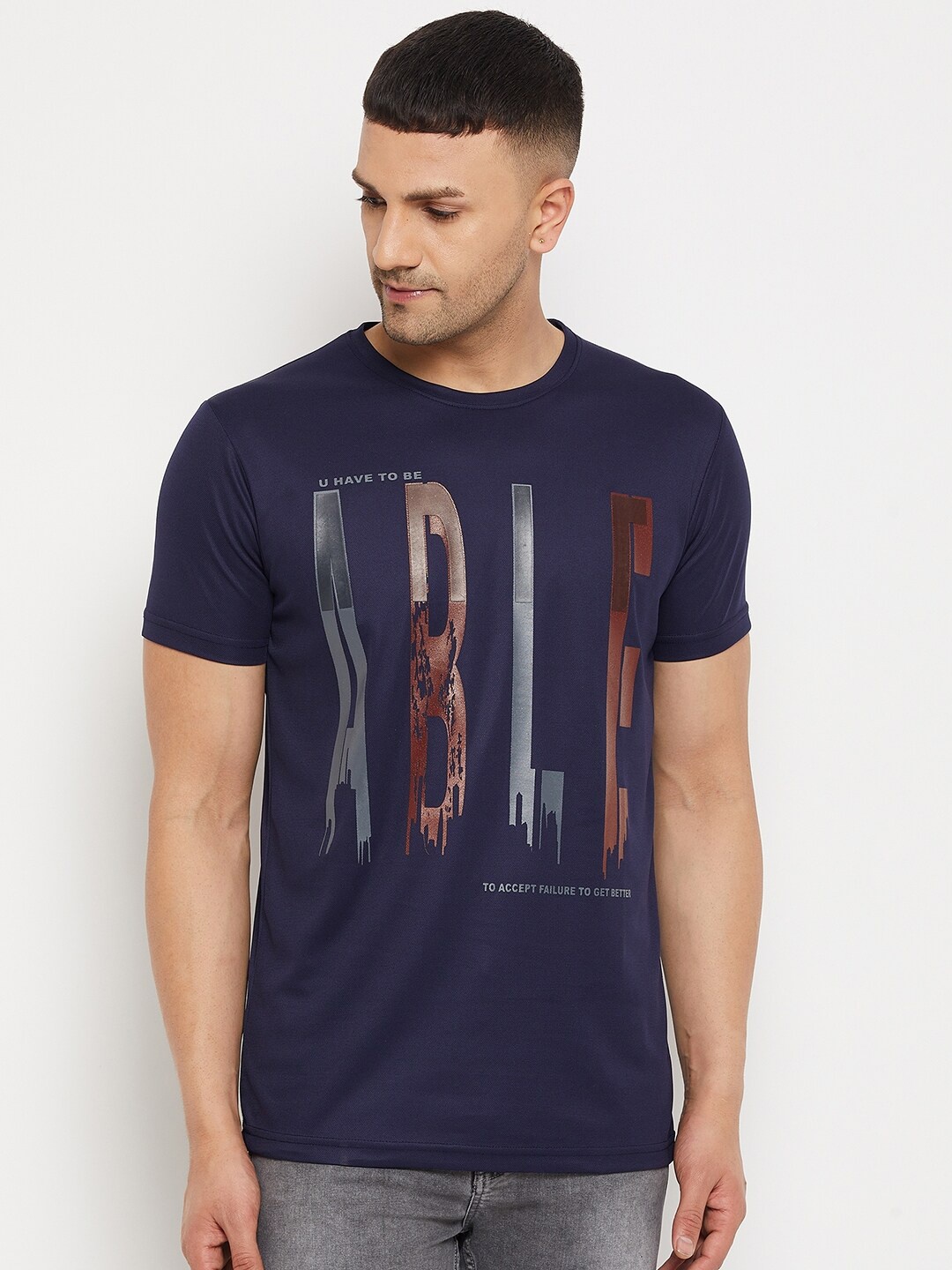

Parcel Yard Men Navy Blue Printed T-shirt