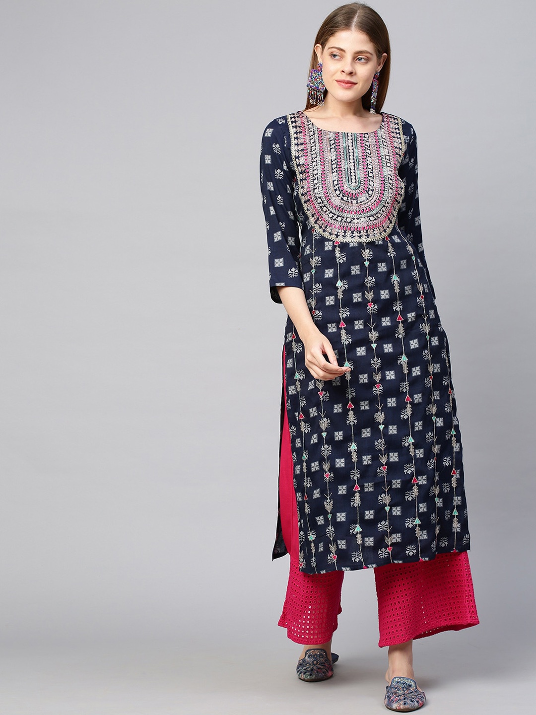 

FASHOR Women Navy Blue Geometric Printed Keyhole Neck Anarkali Kurta