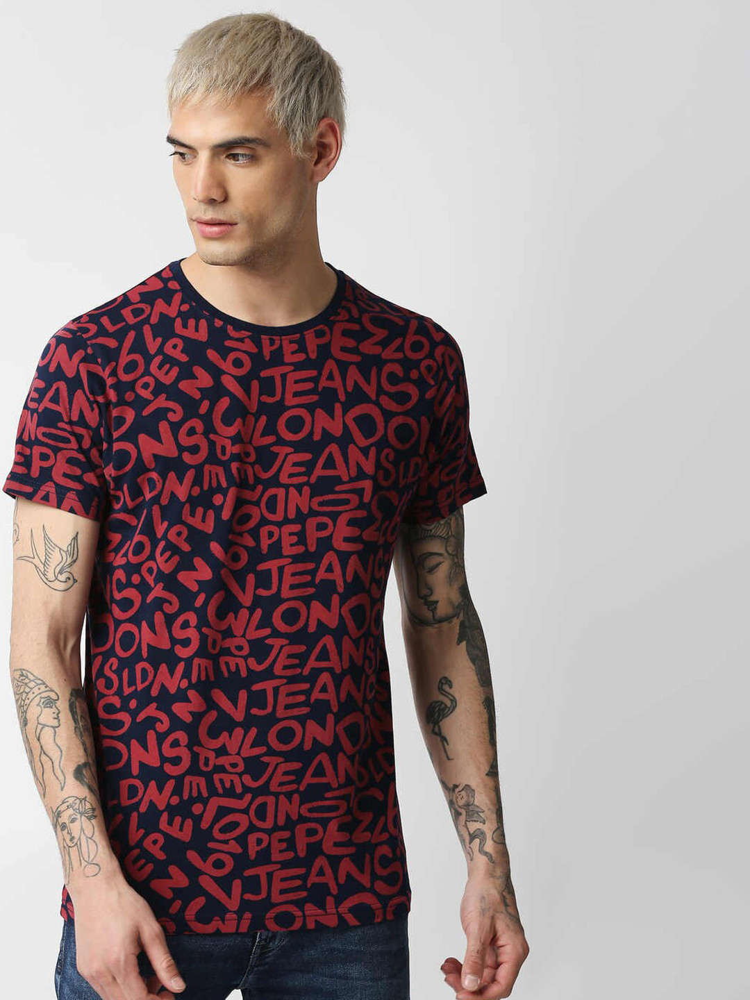 

Pepe Jeans Men Navy Blue & Red Typography Printed Slim Fit T-shirt
