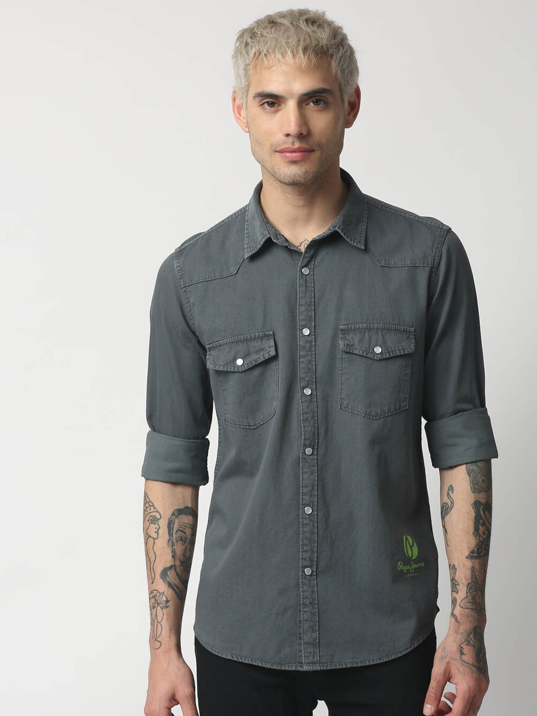 

Pepe Jeans Men Grey Casual Denim Shirt