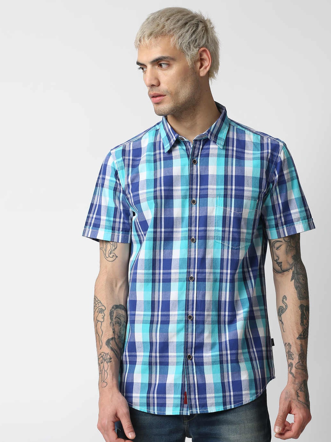 

Pepe Jeans Men Blue & White Tartan Checked Casual Shirt