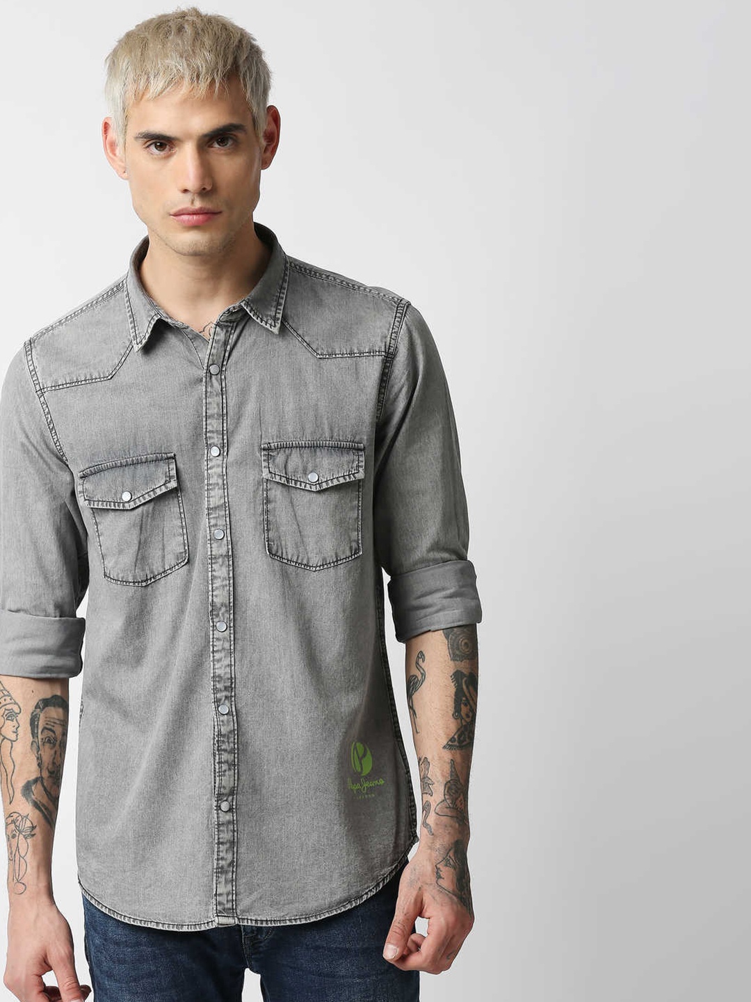 

Pepe Jeans Men Blue Denim Faded Casual Shirt