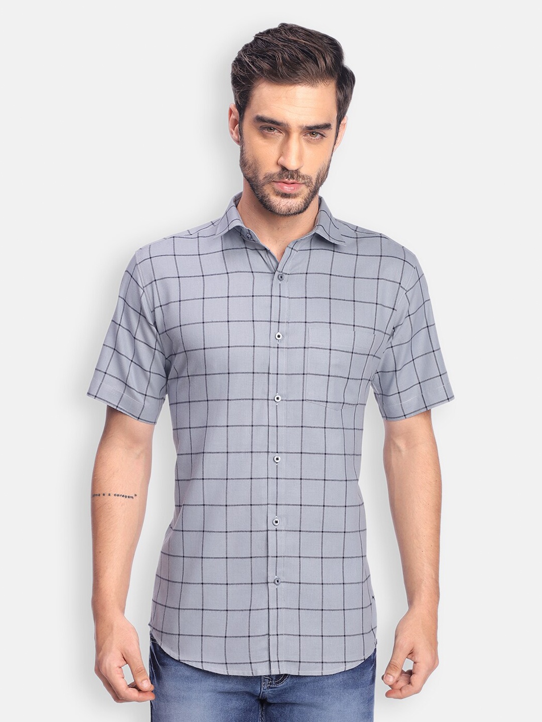 

Zeal Men Grey Standard Windowpane Checked Pure Cotton Regular Fit Casual Shirt