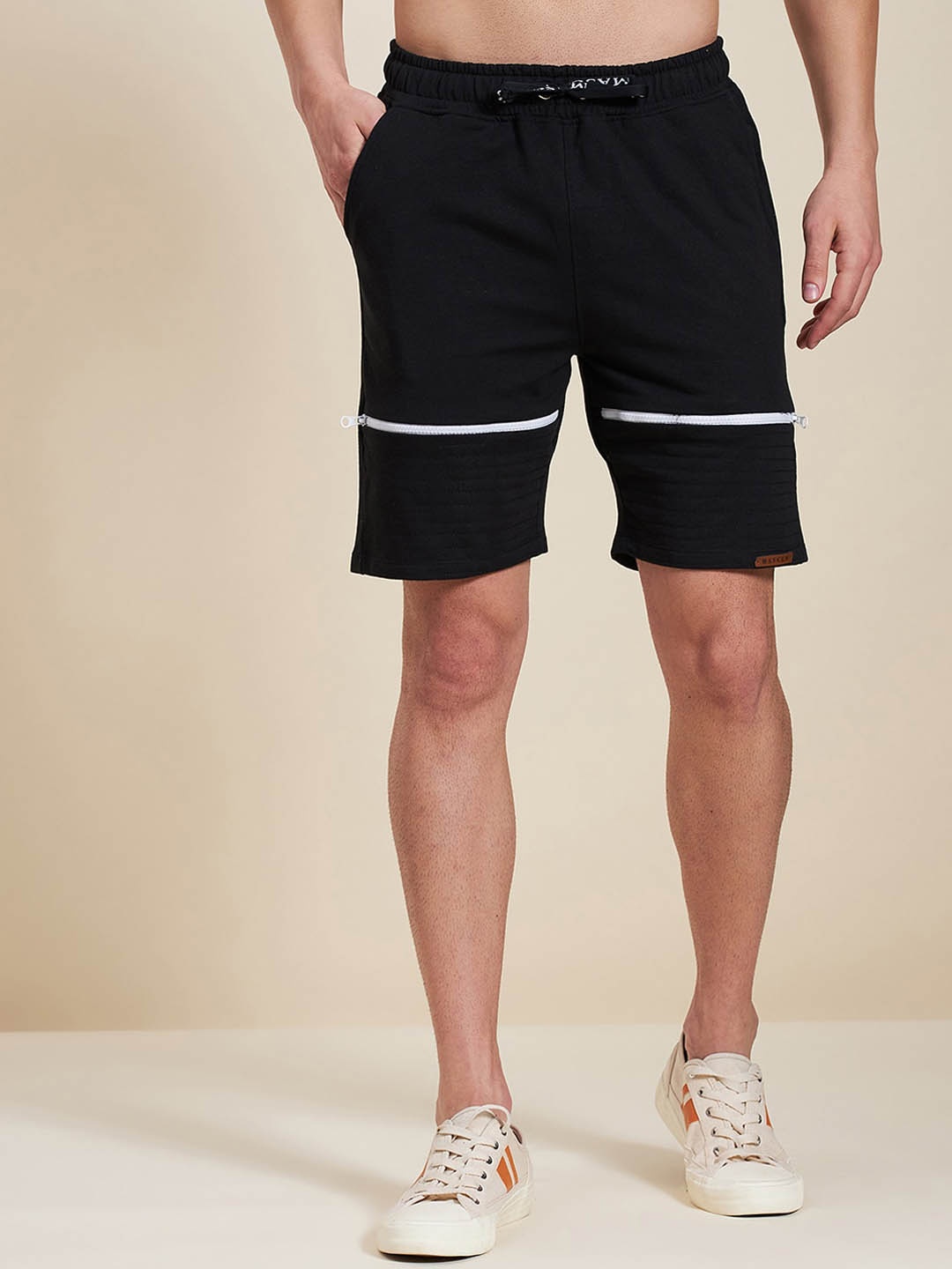 

MASCLN SASSAFRAS Men Black High-Rise Shorts