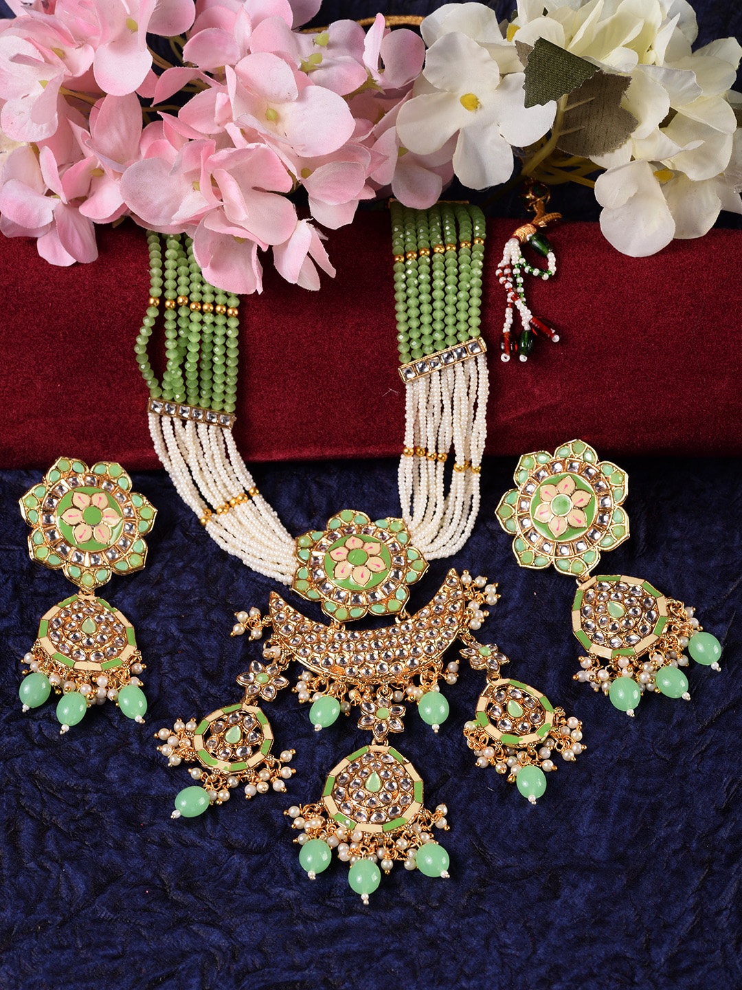 

Saraf RS Jewellery Sea Green & Gold-Plated Kundan-Studded Meenakari Jewelry Set