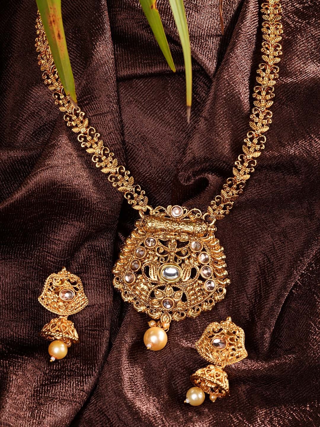 

Saraf RS Jewellery Gold-Plated & Kundan Stone-Studded Jewellery Set