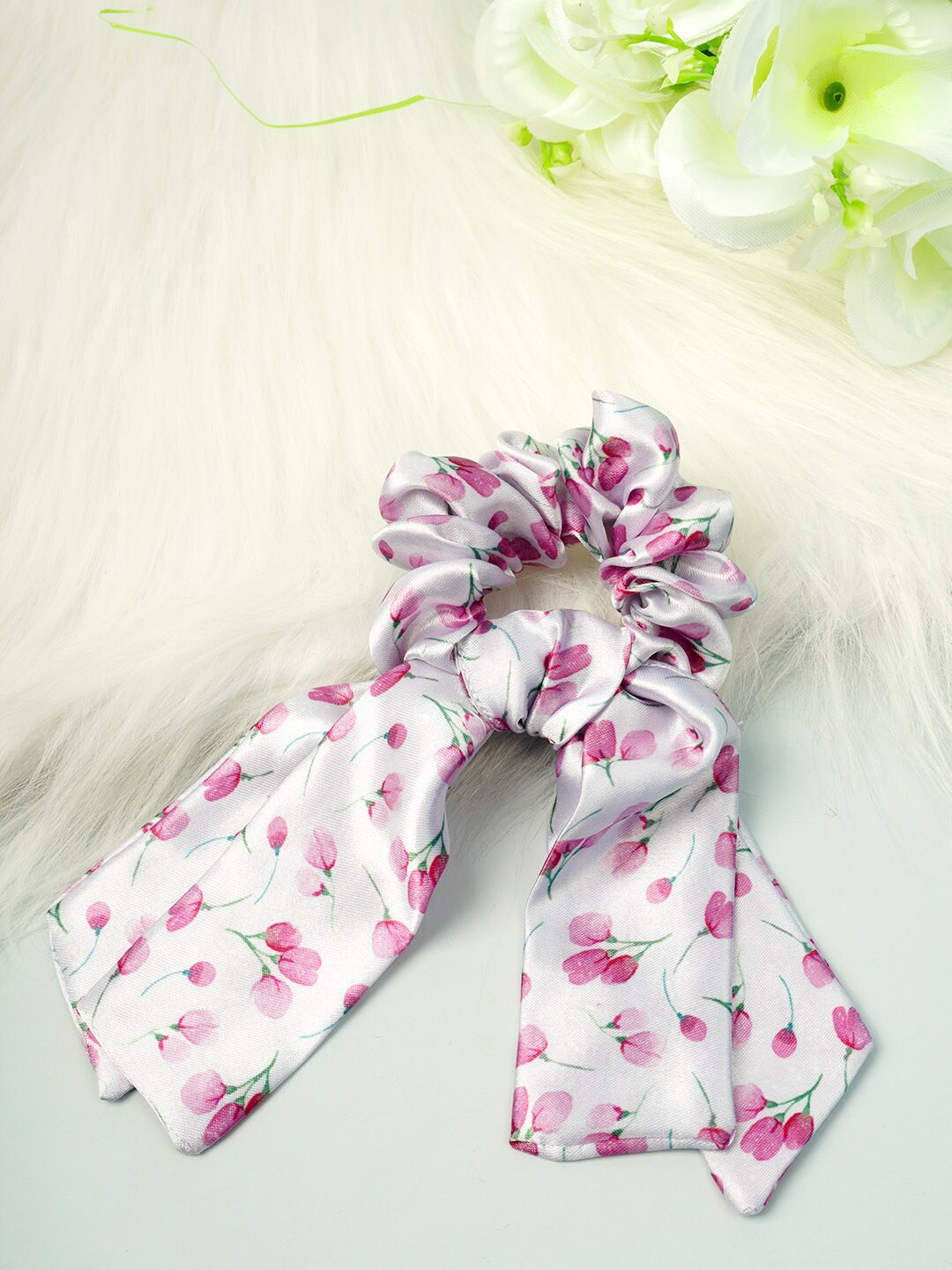

Ferosh Women White & Pink Printed Tail Scrunchie
