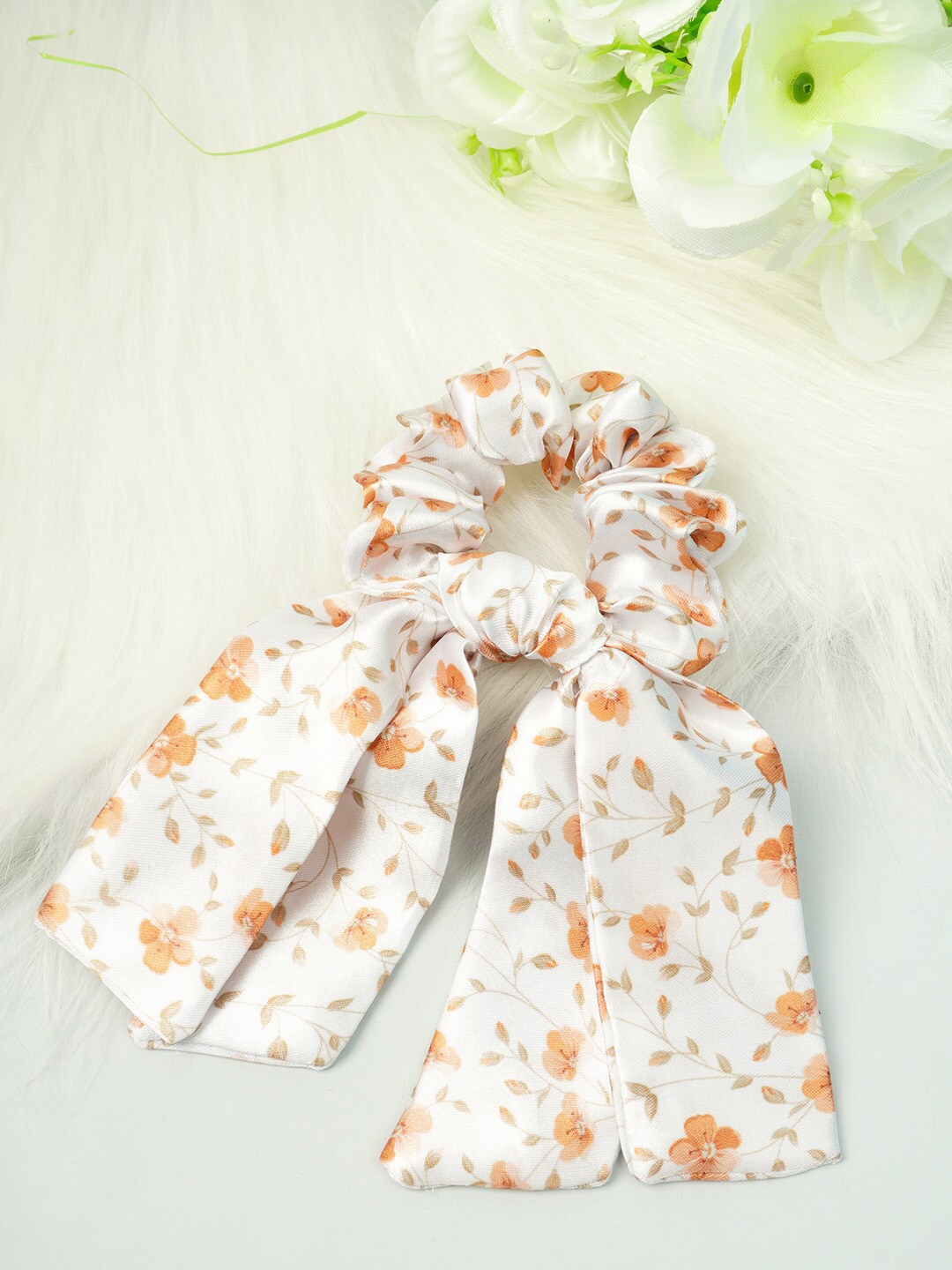

Ferosh Women White & Orange Ponytail Holders
