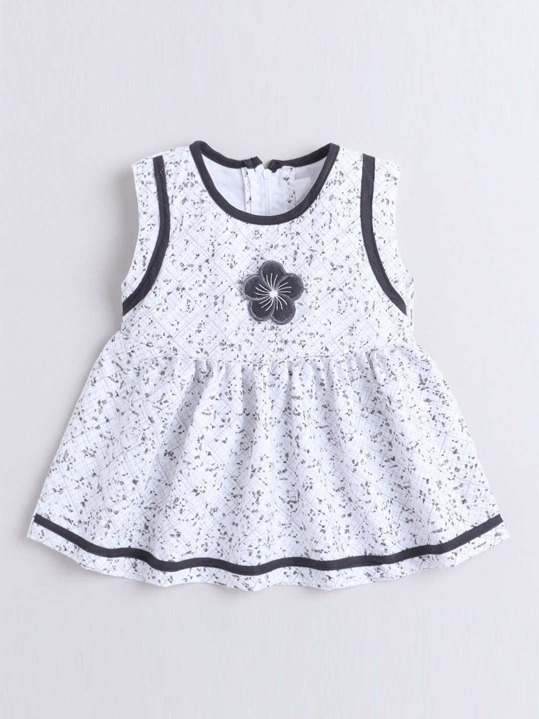 

The Magic Wand Girls Grey & Blue Printed Cotton Dress