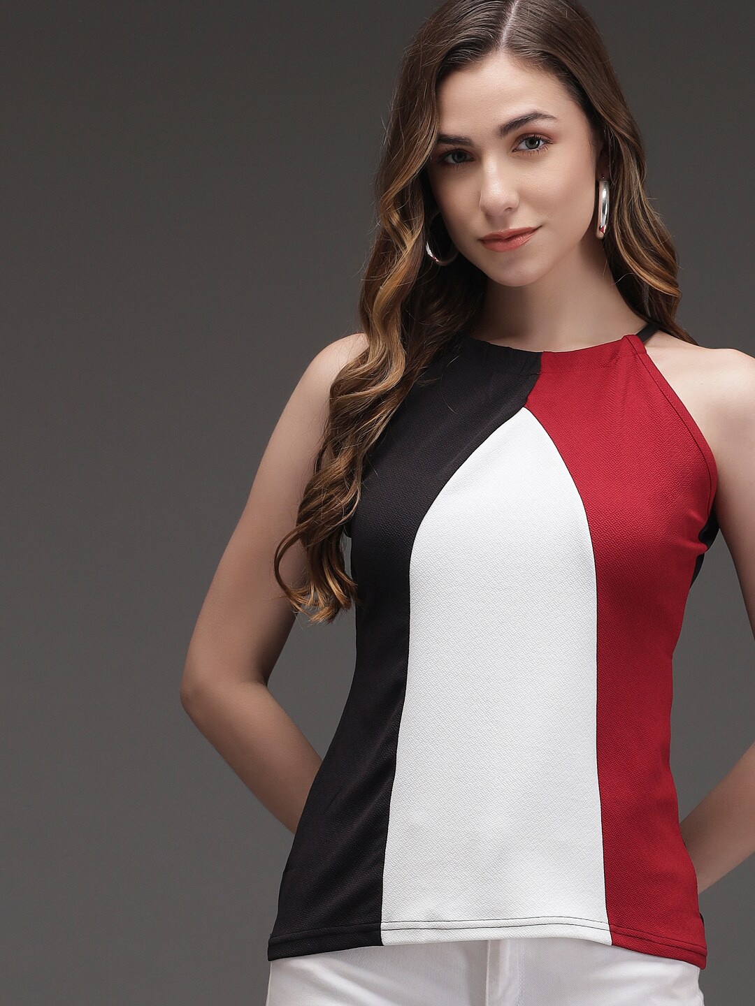 

Darzi Red & White Colourblocked Regular Top