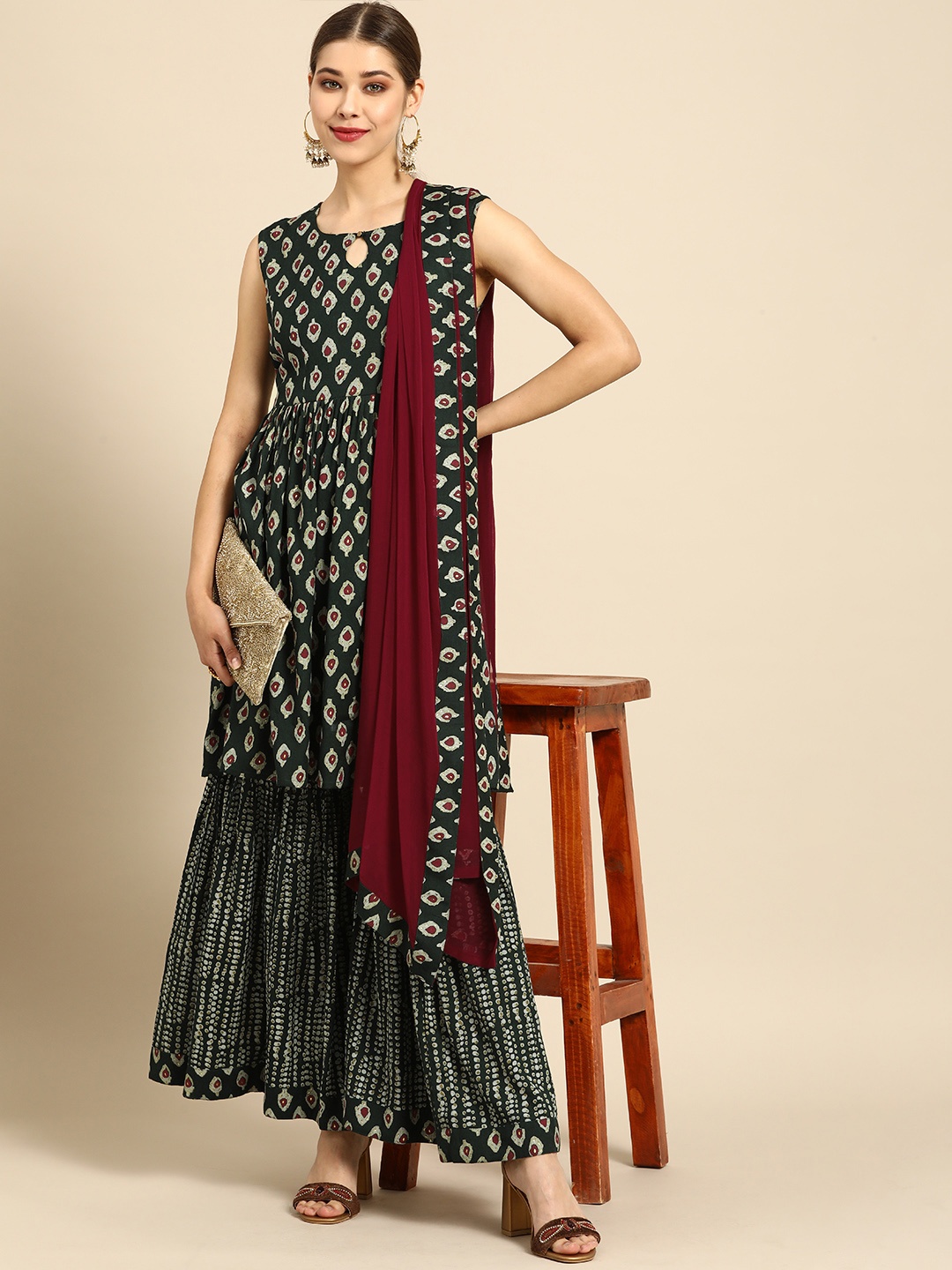 

Anouk Women Olive Green & Gold Floral Printed Anarakli Kurta with Sharara & With Dupatta