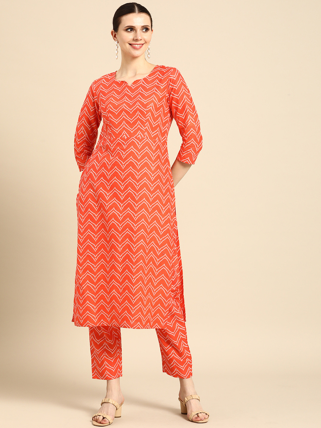 

Anouk Women Orange & White Bandhani Printed Pure Cotton Kurta with Palazzos
