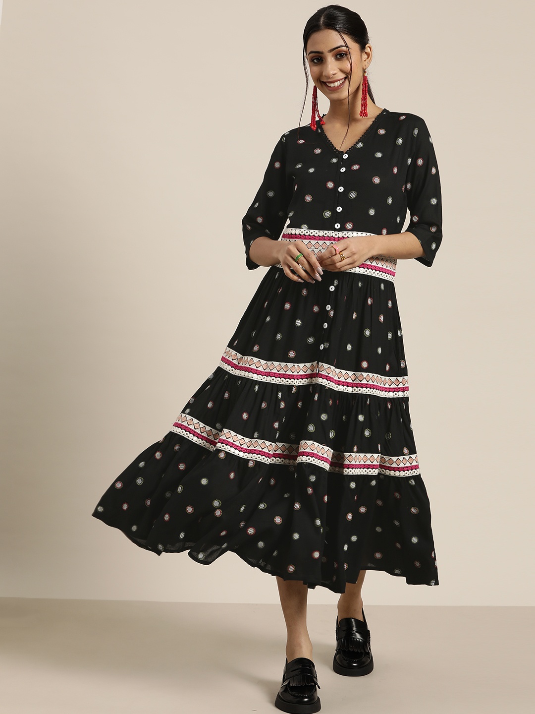

Sangria Black & White Embellished Ethnic A-Line Midi Dress