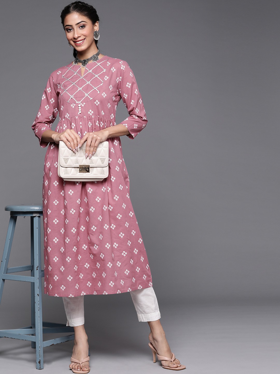 

Varanga Women Mauve & White Ethnic Motifs Printed Pure Cotton A-Line Kurta