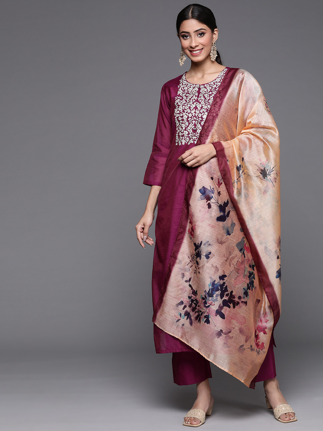 

Varanga Women Purple Ethnic Motifs Embroidered Kurta with Trousers & Dupatta
