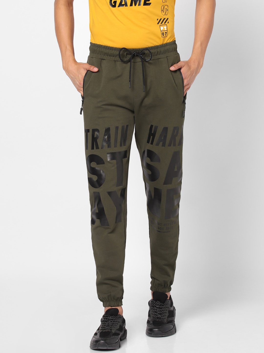 

Street Armor by Pantaloons Men Olive Green & Black Printed Joggers