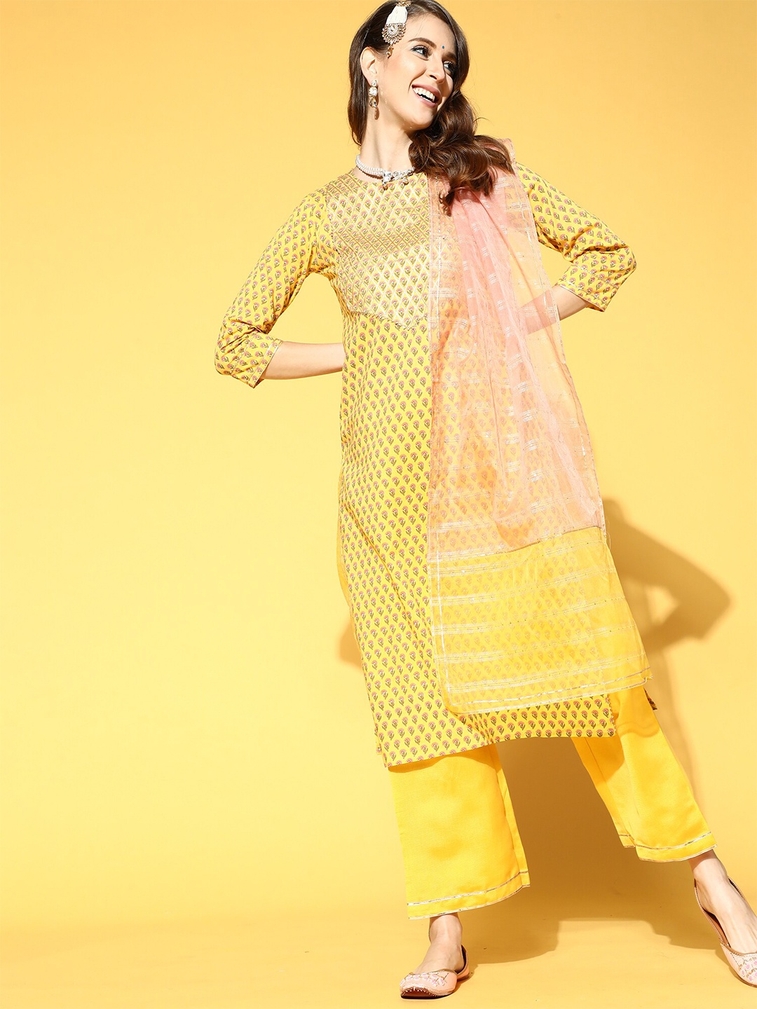 

Indo Era Women Yellow Striped Organza Dupatta
