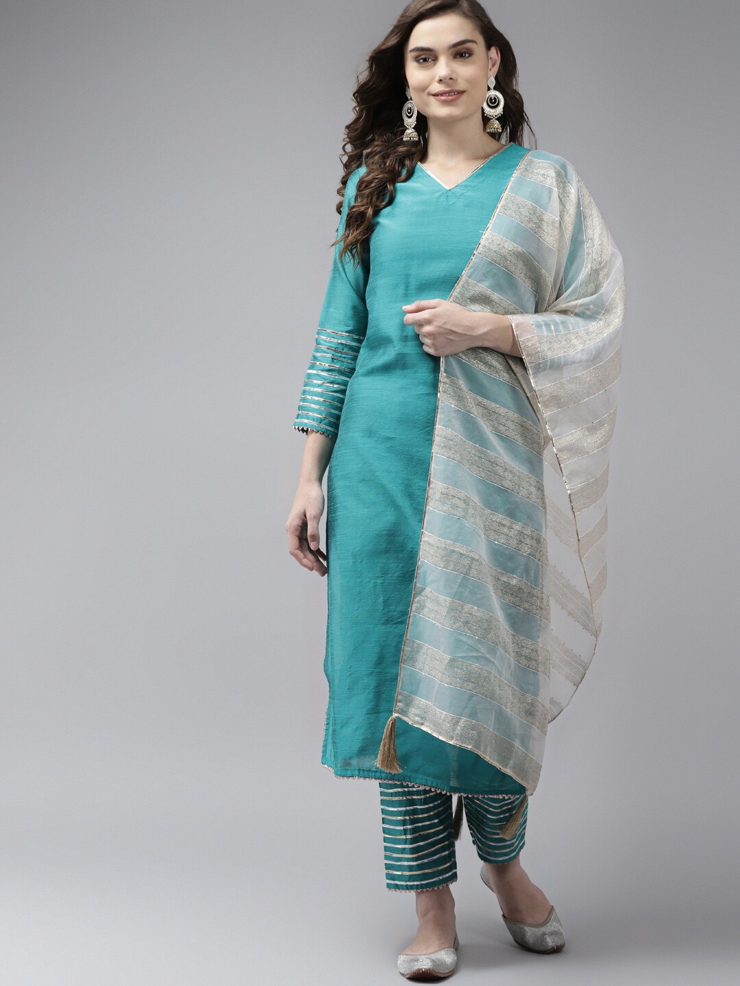 

Indo Era Women White Striped Organza Dupatta