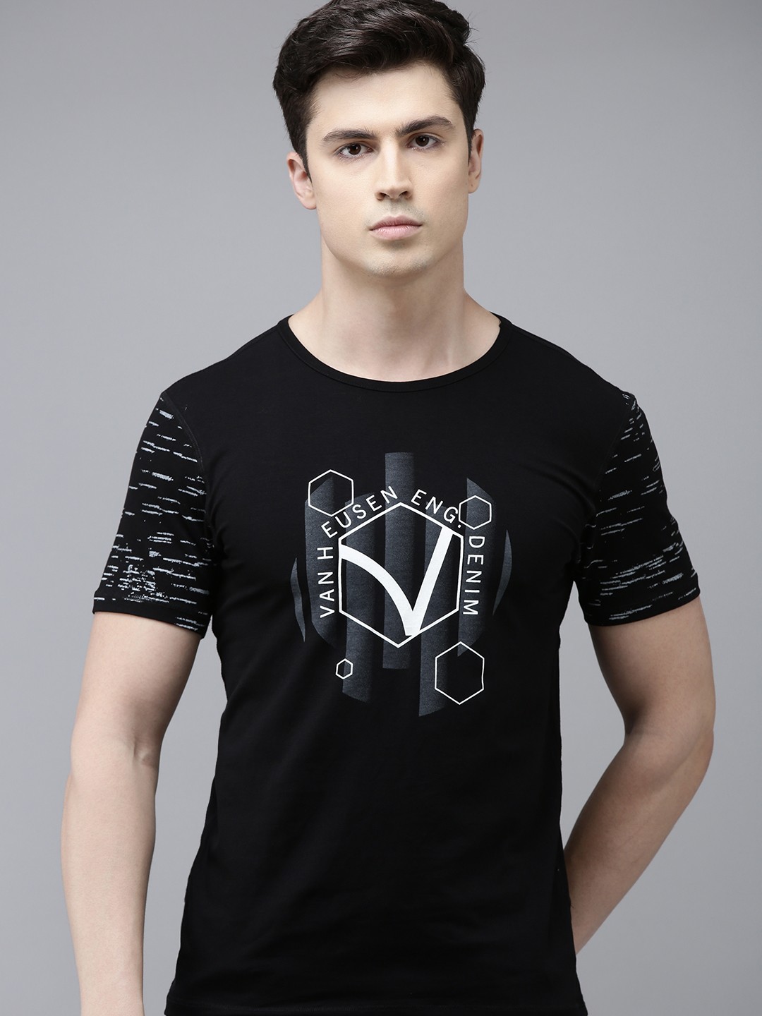 

VAN HEUSEN DENIM LABS Men Round Neck Printed Pure Cotton T-shirt, Black