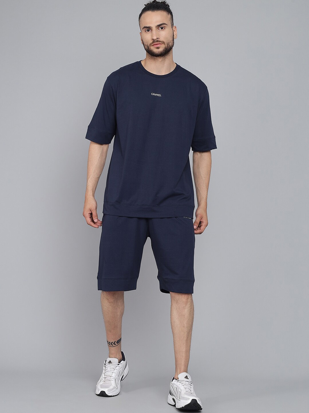

GRIFFEL Men Navy Blue Solid Oversized Loose Fit T-shirt and Short Set