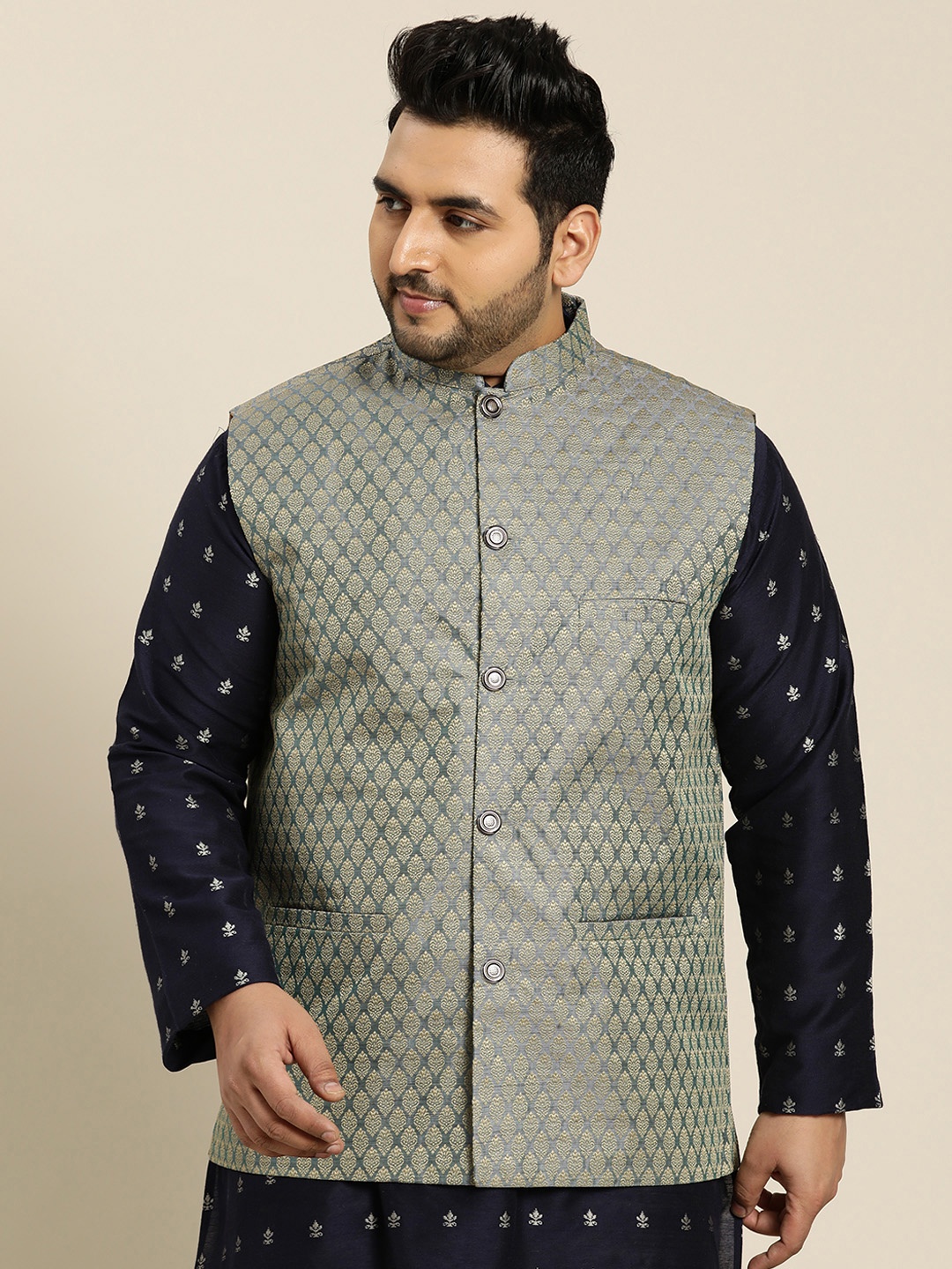 

Sojanya PLUS Men Teal Green & Golden Jacquard Silk Self Design Nehru Jacket