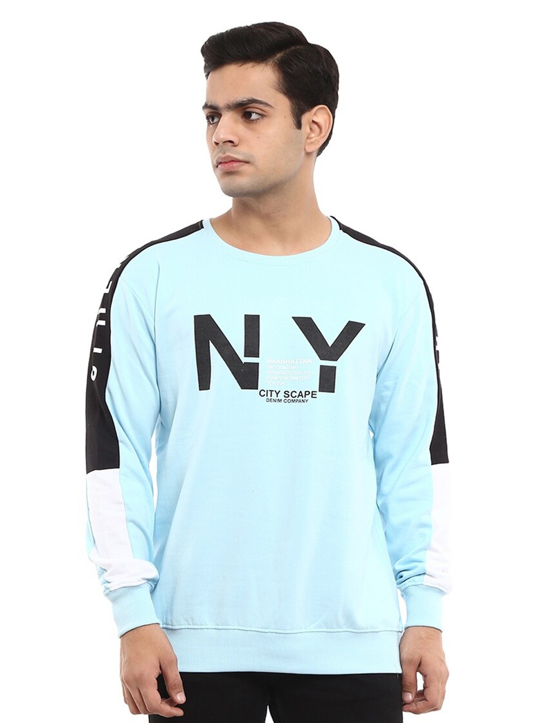 

V-Mart Men Blue & Black Typography Printed Sweatshirt