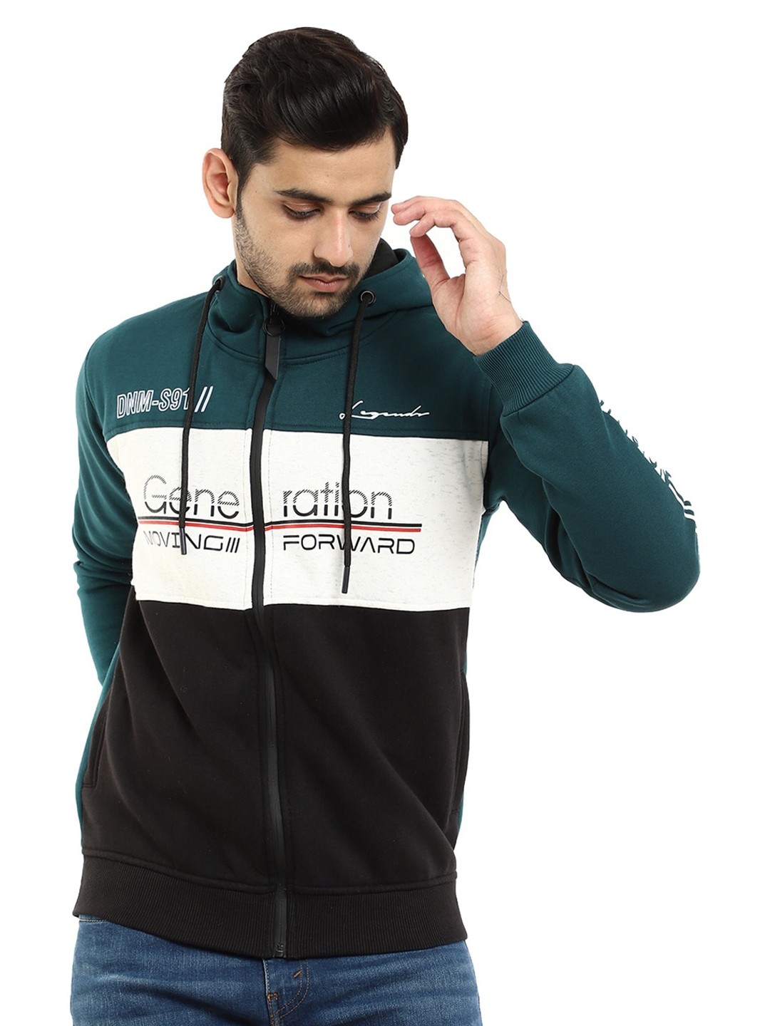 

V-Mart Men Teal Printed Hooded Sweatshirt