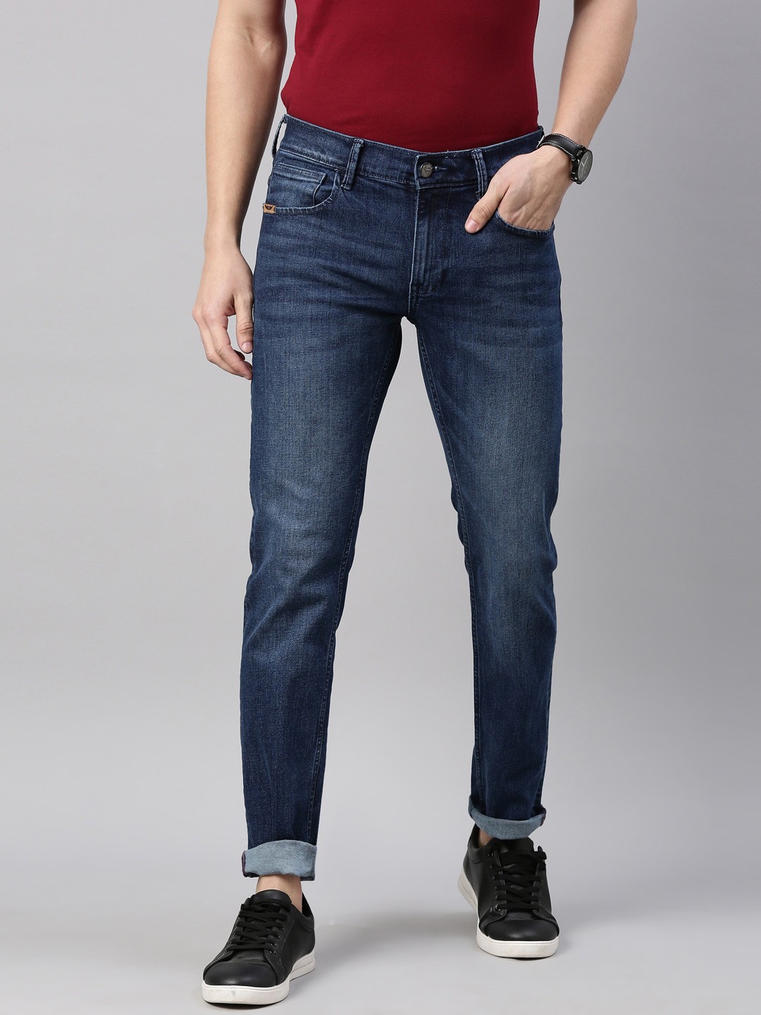 

American Bull Men Blue Slim Fit Light Fade Stretchable Jeans