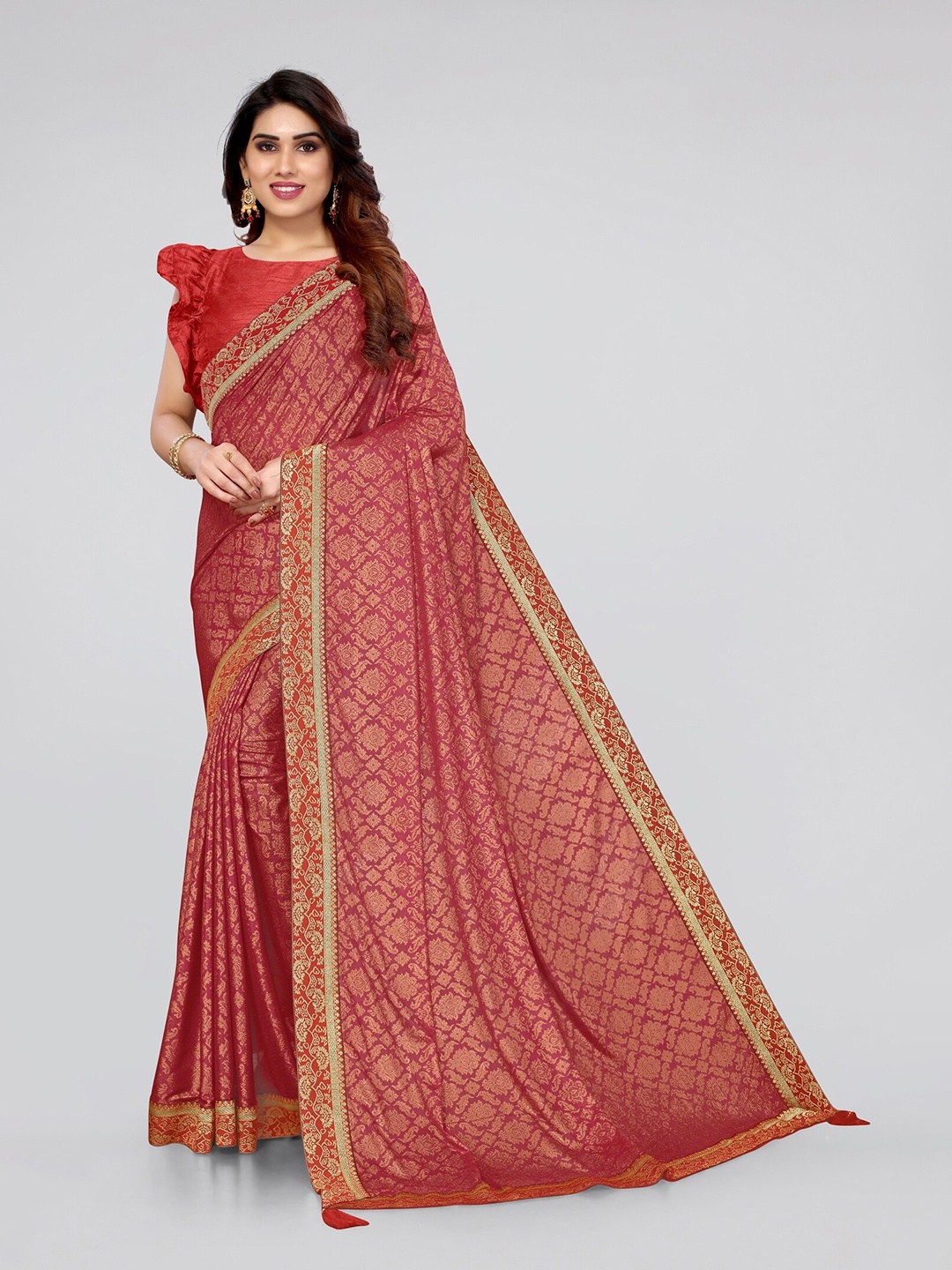 

MIRCHI FASHION Red & Gold-Toned Ethnic Motifs Saree