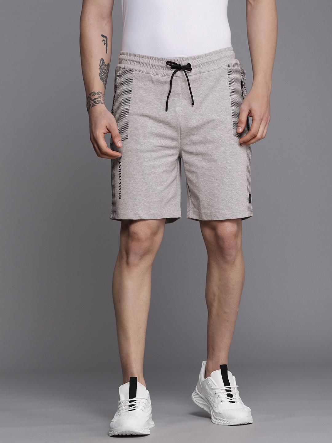 

Louis Philippe ATHPLAY Men Grey Typography Printed Slim Fit Regular Shorts