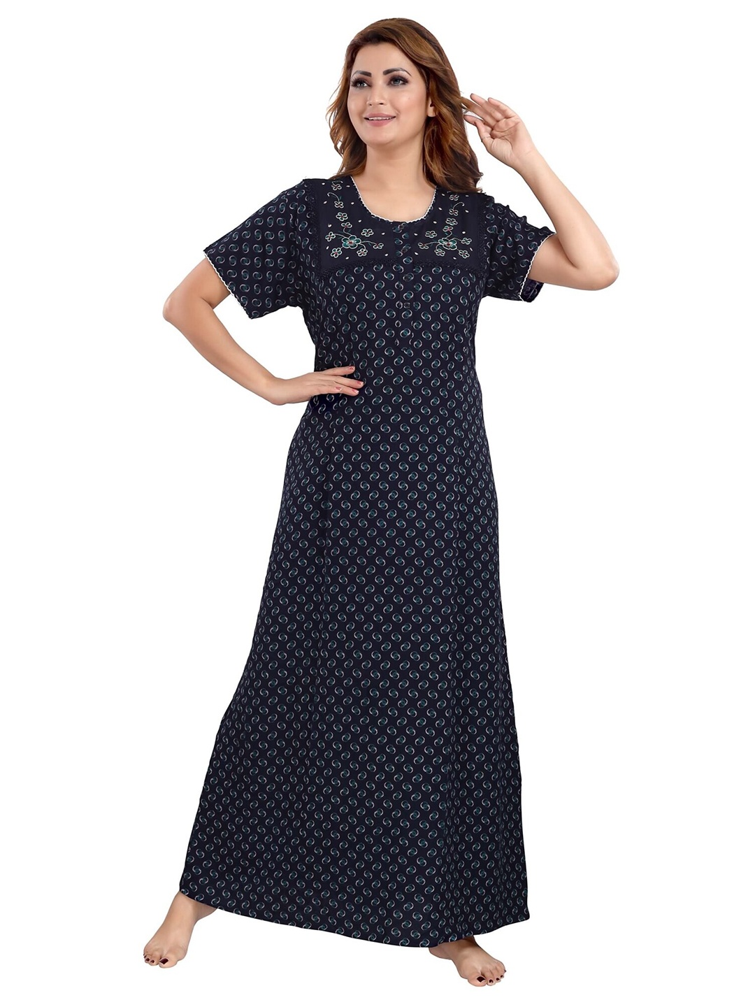 

9shines Label Printed Maxi Maternity Nightdress, Black