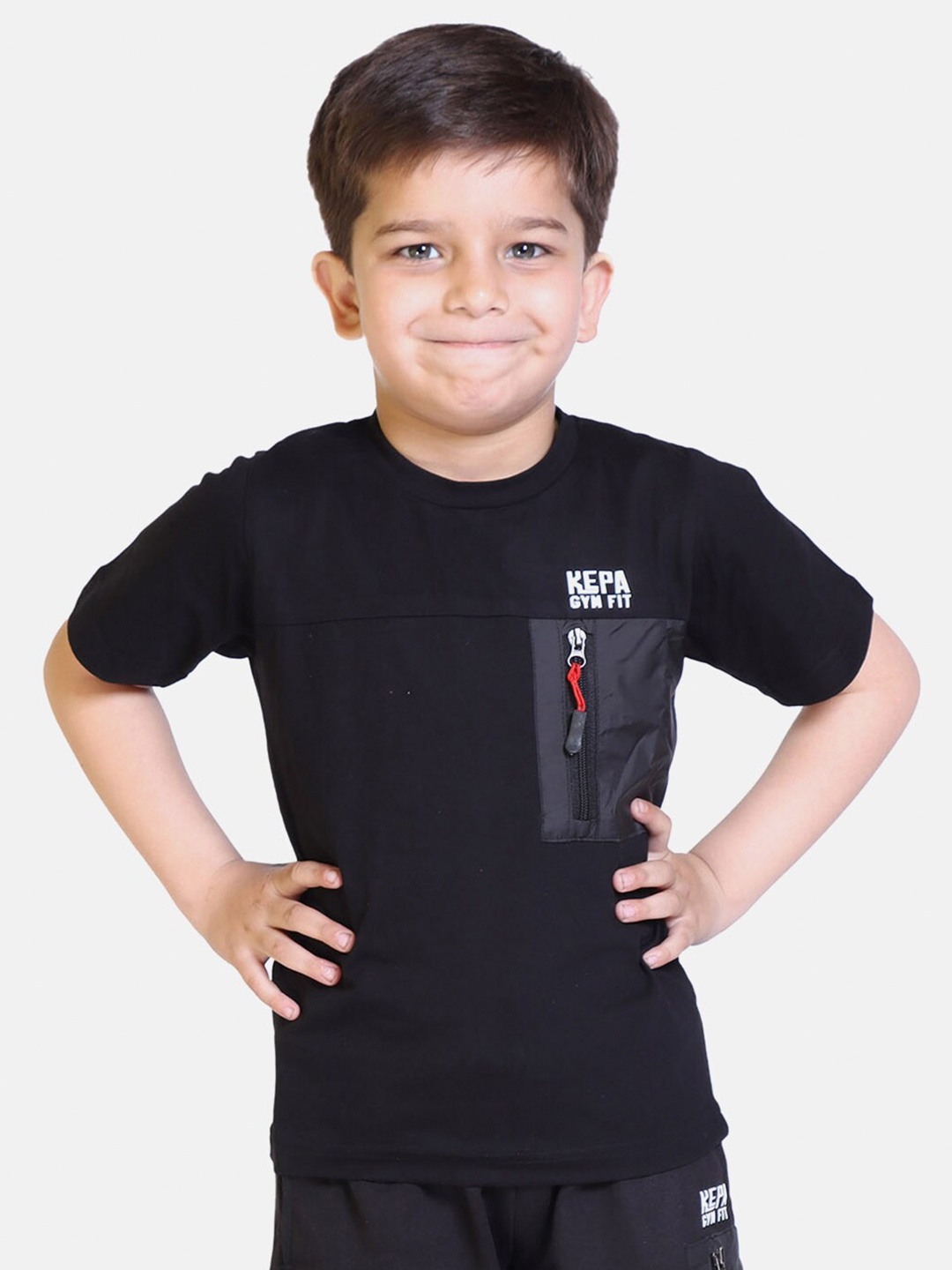 

KEPA Boys Black Solid Cotton T-shirt