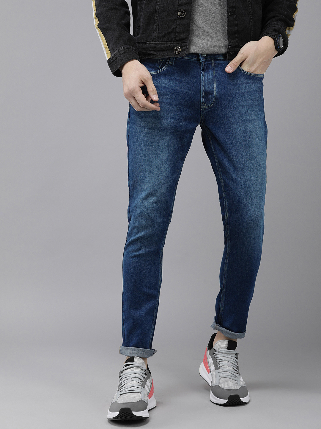 

SPYKAR Men Blue Kano Slim Fit Light Fade Stretchable Jeans