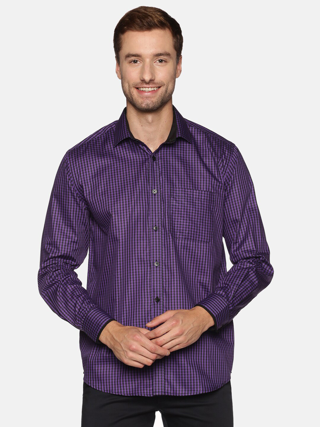 

DON VINO Men Purple Relaxed Striped Casual Shirt