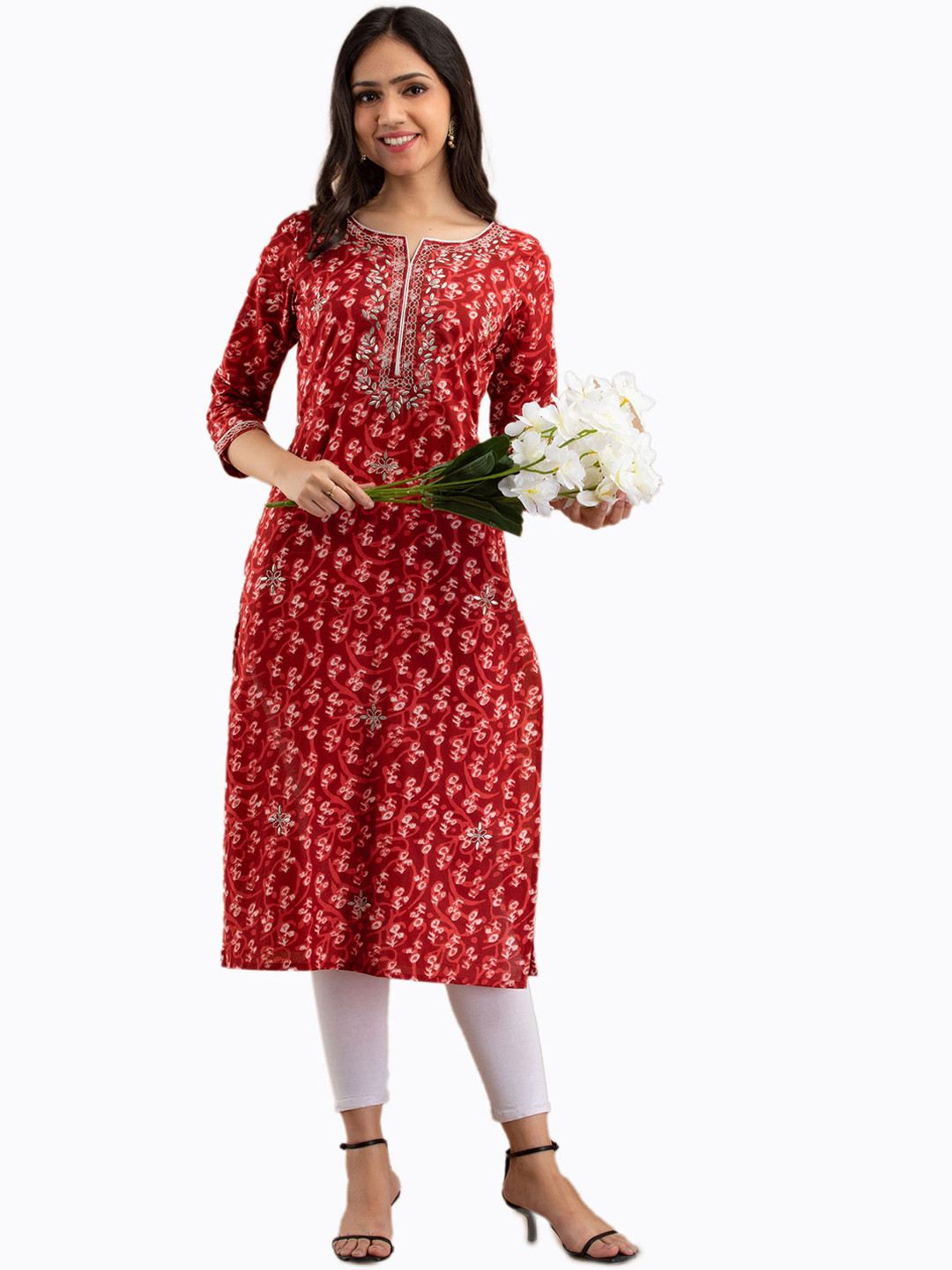 

MYAZA Women Red Floral Printed Thread Work Kurta