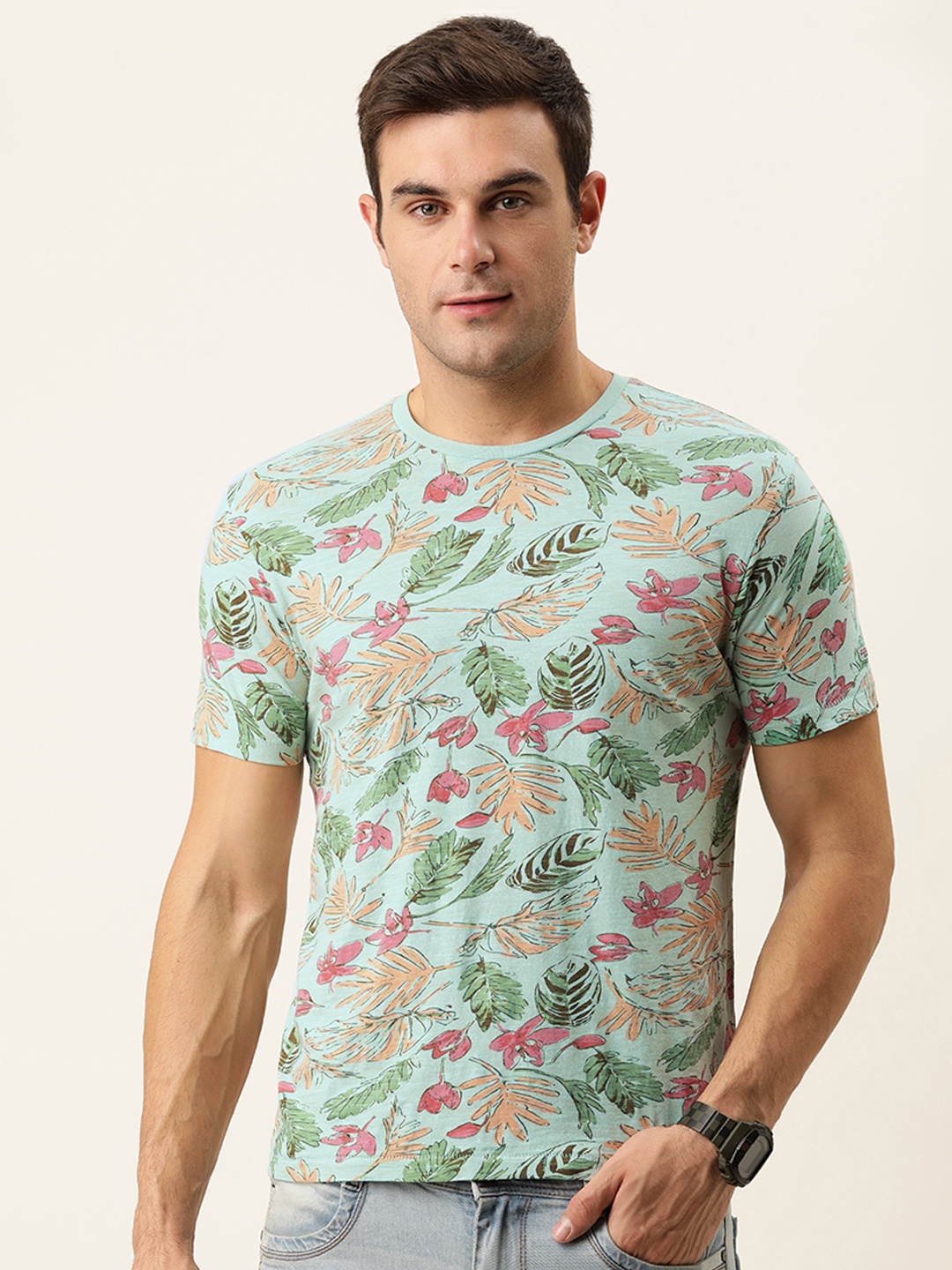 

Flying Machine Men Blue Floral Printed Tropical Pure Cotton Slim Fit T-shirt