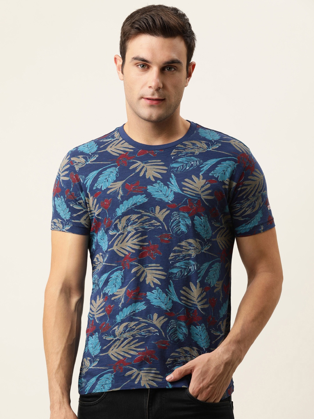 

Flying Machine Men Teal Blue & Grey Tropical Printed Slim Fit Pure Cotton T-shirt