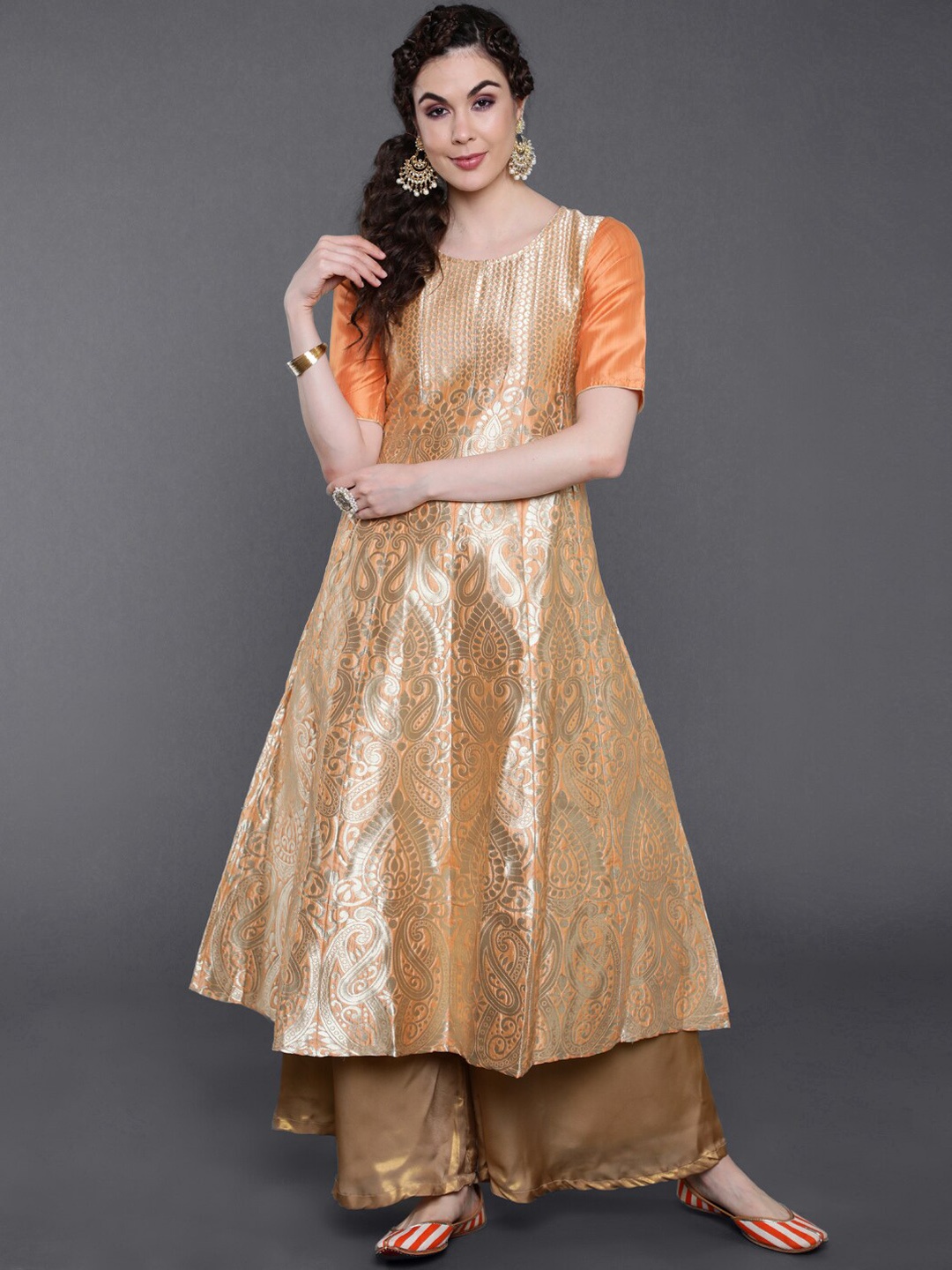 

saubhagya Women Orange Ethnic Motifs Printed Keyhole Neck Kurta