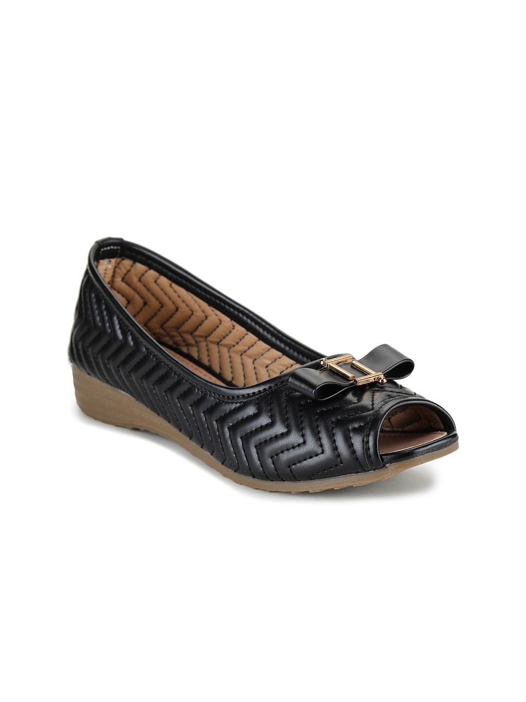 

TRASE Women Black Quilted Ballerinas with Bows