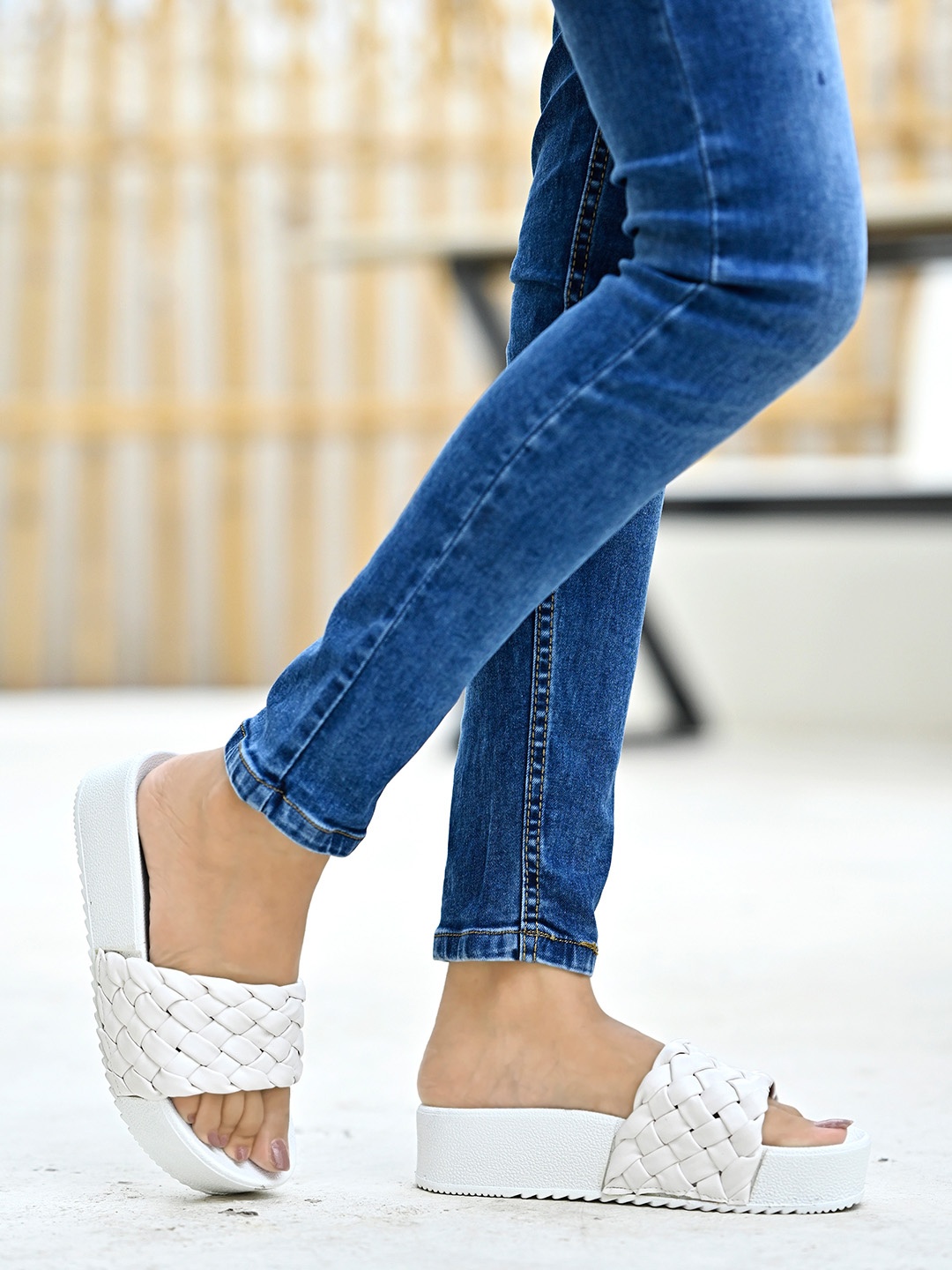 

Shoetopia Women White Textured Flatform Sandals