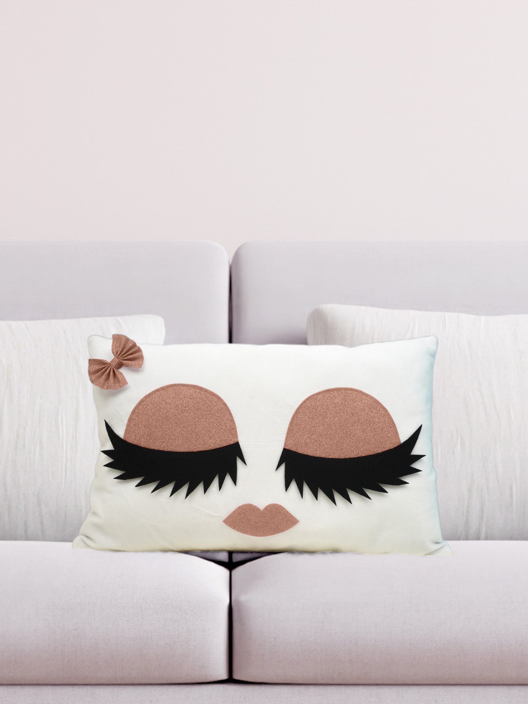 

Crazy Corner White Eye Lash Plush Cushion