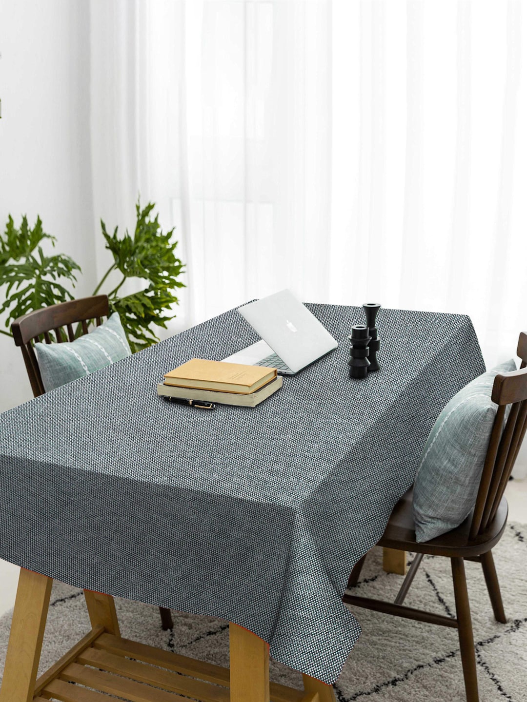 

Klotthe Grey Woven Design 6 Seater Cotton Rectangular Table Cover