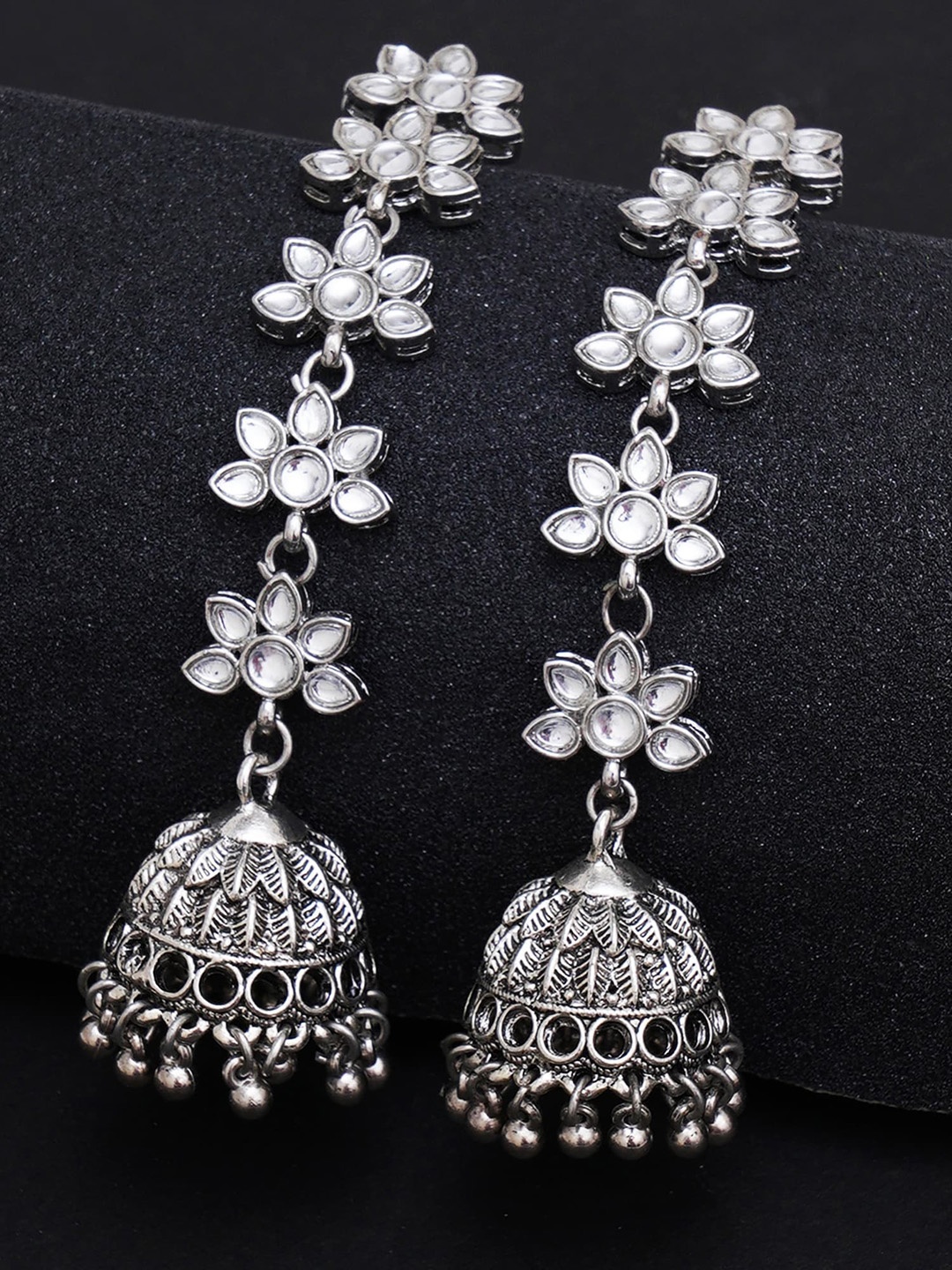 

KARATCART Silver-Toned Floral Kundan Studded Jhumkas Earrings