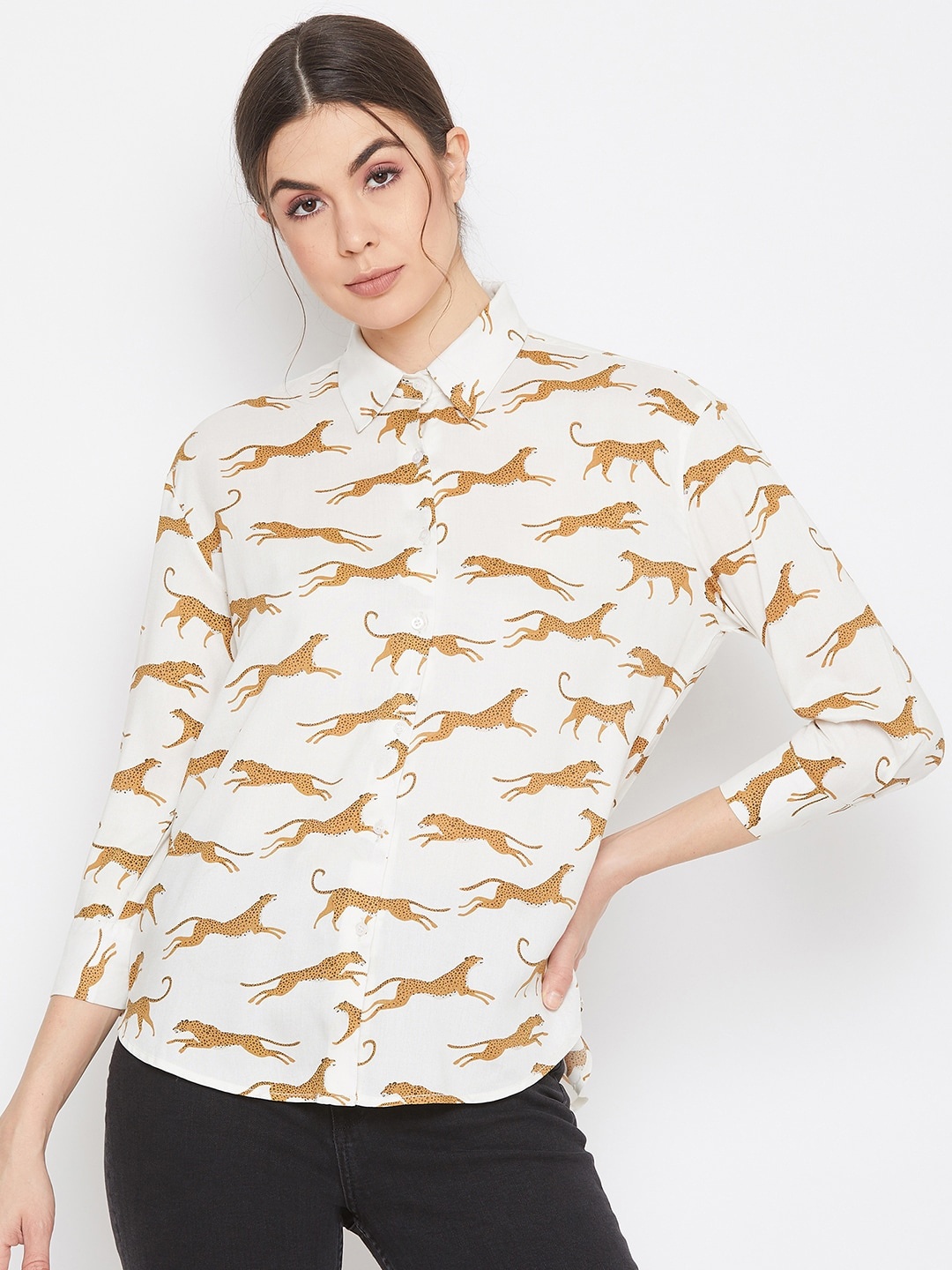 

DELAN Women Off White Relaxed Printed Casual Shirt