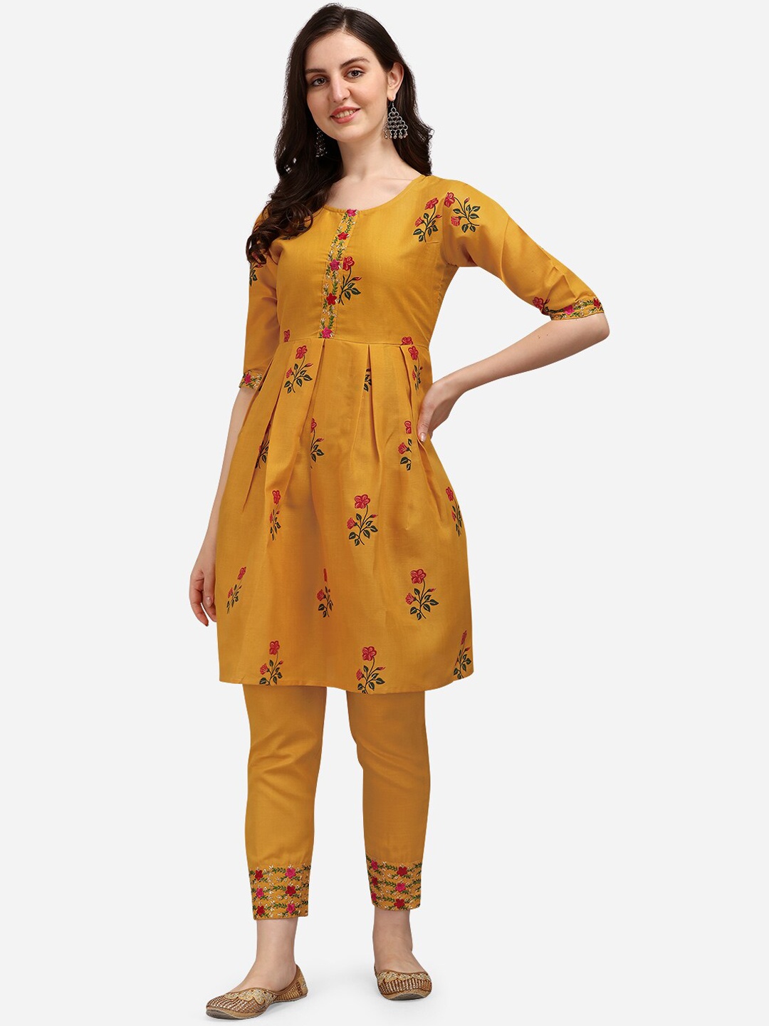 

KALINI Women Mustard Yellow Floral Printed Kurta with Trousers