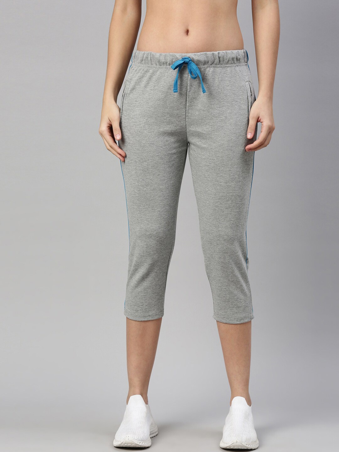 

GOLDSTROMS Women Grey Capris