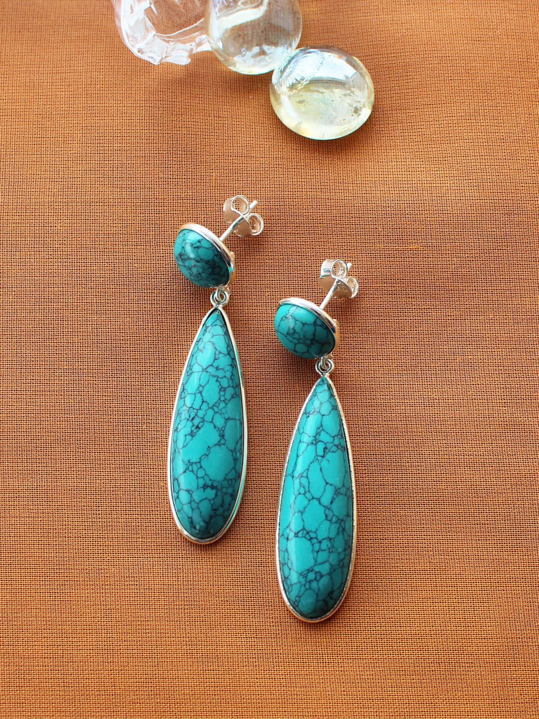 

ERILINE JEWELRY Silver-Toned & Blue Stone Studded Contemporary Drop Earrings