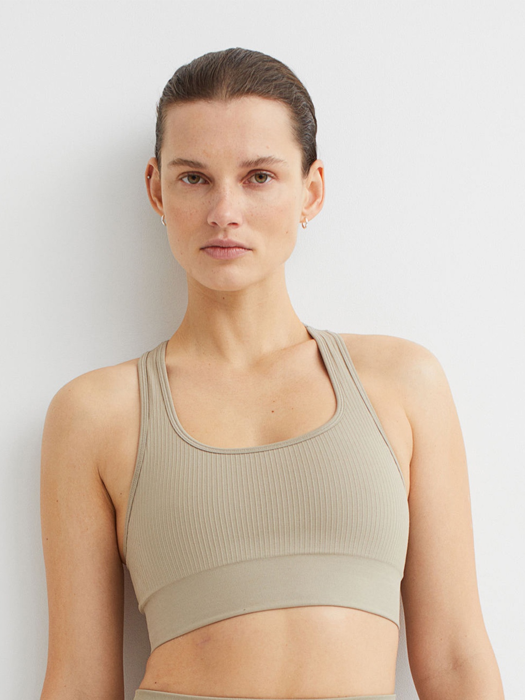 

H&M Women Beige Seamless Sports Bra