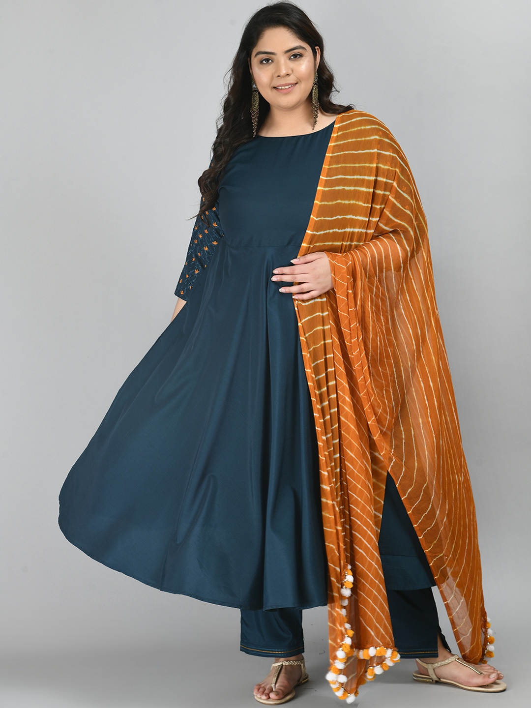 

PrettyPlus by Desinoor com Women Teal Striped Pleated Aari Work Kurti with Sharara & With Dupatta