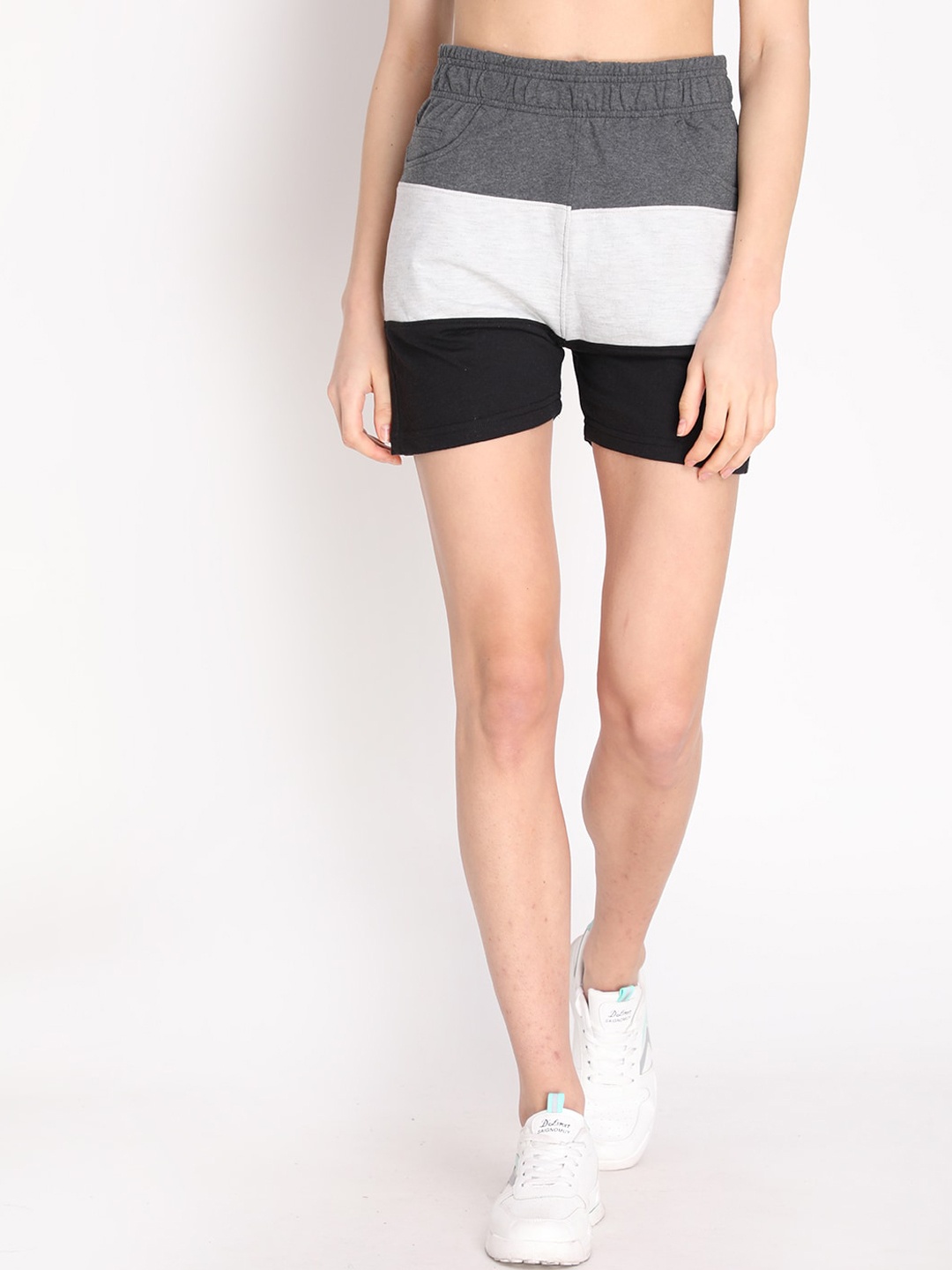 

CHKOKKO Women Black & White Colourblocked High-Rise Shorts